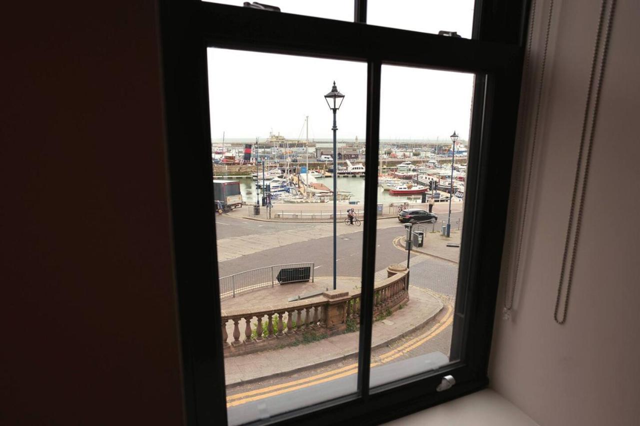 Sohot Stays The Royal Suite Harbour Views Sleeps 4 Ramsgate Exterior photo